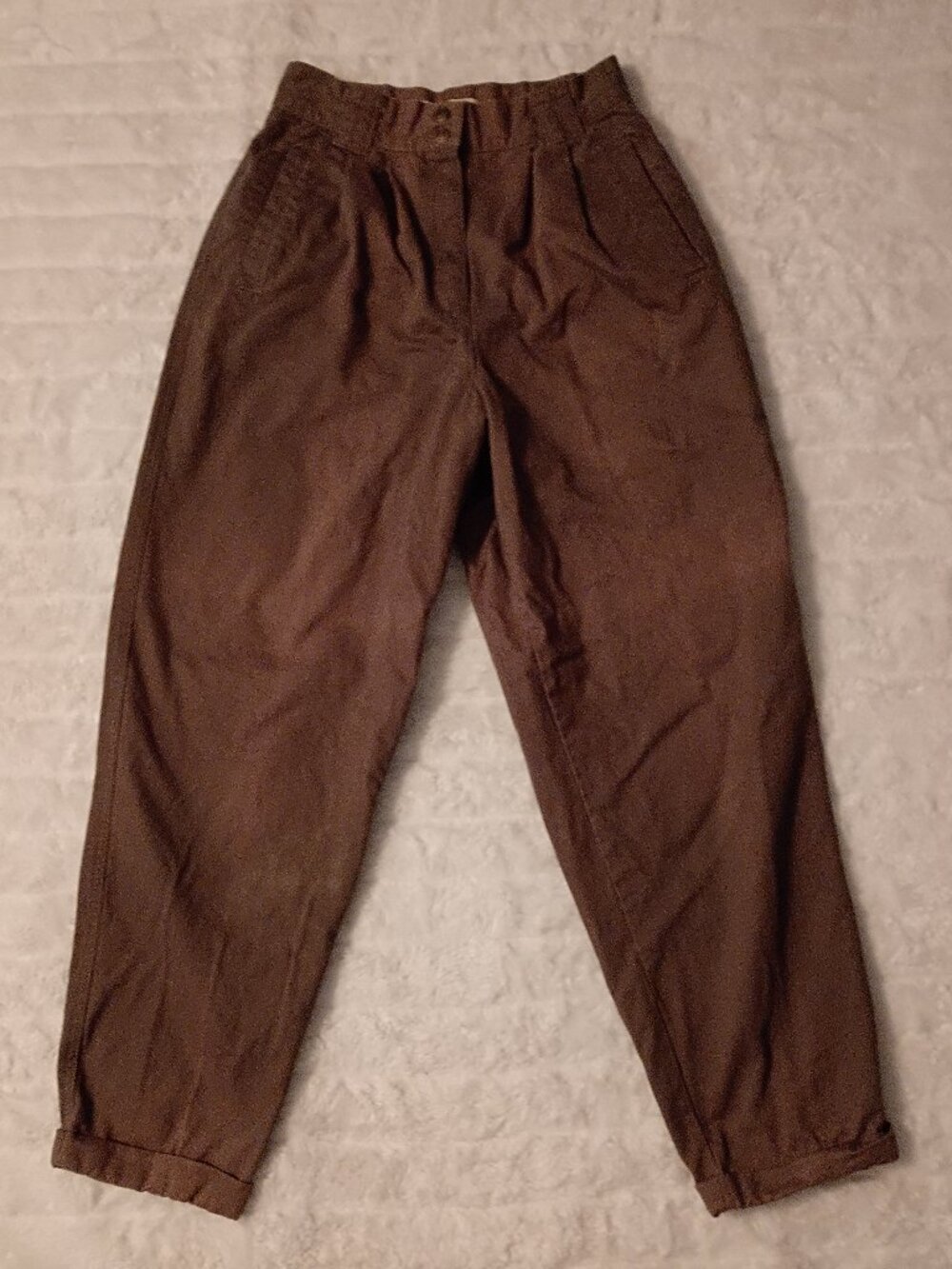 Vintage Roo Crossing Pleated Trousers